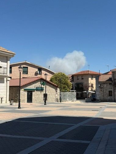 Incendio forestal activa emergencia en El Boalo y Cerceda
