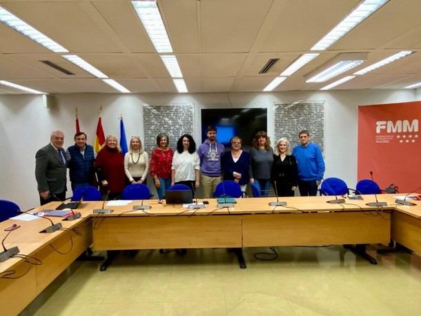 Ayuntamientos de Madrid deben ceder suelo para nuevas residencias y centros de día, según la FMM