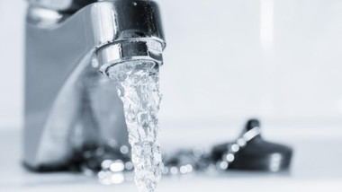 Madrid destaca en la continuidad del suministro de agua potable según encuesta