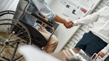 Madrid destina 1,1 millones de euros en ayudas para atención a discapacitados y menores en 2026