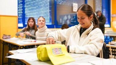 Madrid inicia el curso 2025/26 con la tasa de abandono escolar más baja de su historia