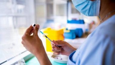 Madrid adquiere 320.000 dosis de vacuna contra el VPH