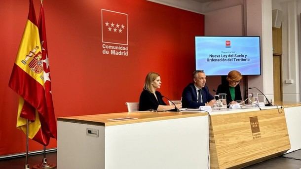 La Comunidad de Madrid presenta la nueva Ley del Suelo a los municipios para aumentar su autonomía