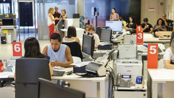 Madrid implementará en 2026 un nuevo sistema de evaluación para sus empleados públicos