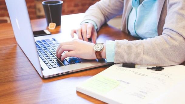 Madrid capacita a casi 900 ciudadanos en habilidades digitales