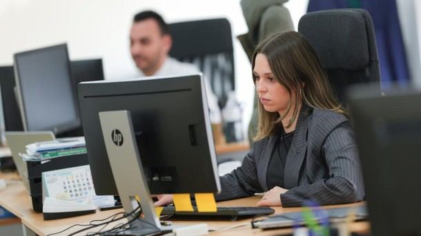 Más de 1.200 madrileños capacitados en tecnología en nueve meses