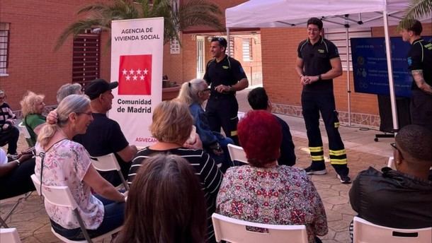 La Comunidad de Madrid capacita a vecinos en prevención de incendios