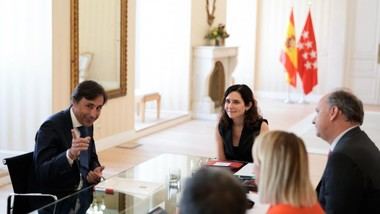 Madrid capacitará a 170.000 empleados públicos en IA generativa con Microsoft Copilot Chat