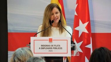 Madrid rinde homenaje a empleados públicos con 30 años de servicio social