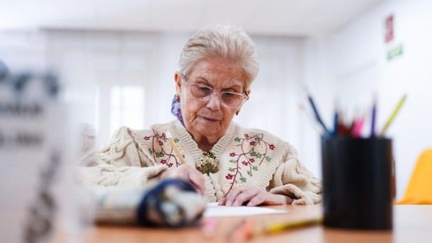 Madrid destina 10,5 millones para mejorar atención a mayores dependientes