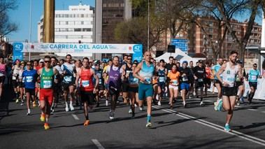 4.500 corredores participan en la 42ª Carrera del Agua en Madrid, un récord de inscripciones