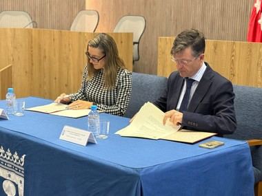 Convenio de prácticas entre la Junta de Fuencarral-El Pardo y el CEPA José Luis Sampedro