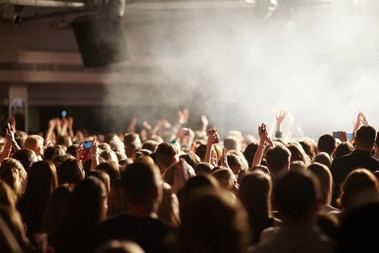 Más de 33,000 jóvenes madrileños solicitan el Bono Cultural Joven en su primer mes