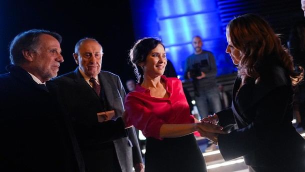 Díaz Ayuso destaca la labor humanitaria de la Enfermería Oncológica en Madrid