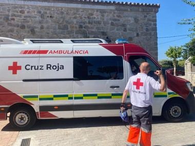 Valdemorillo mejora su atención de emergencias con nueva ambulancia de Cruz Roja